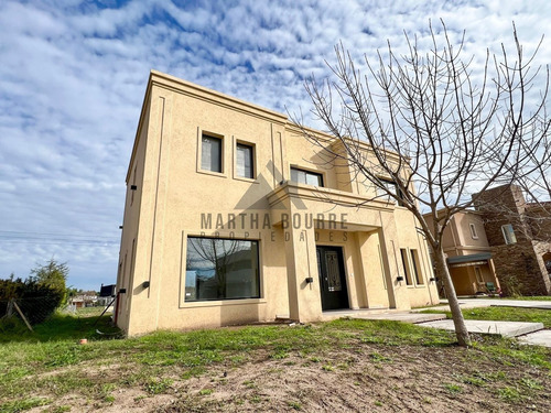 Casa En Venta En Altos De Campo Grande, Pilar, G.b.a. Zona Norte