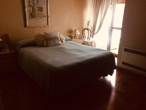Imagen 3 de 10 de Departamento En Venta En La Plata