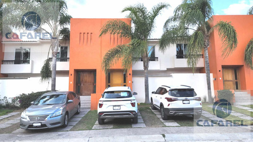 Casa En Venta, Los Naranjos I-juriquilla