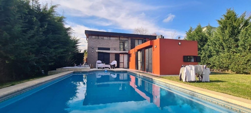 Imagen 3 de 16 de Hermosa Casa 4 Ambientes En Barrio Privado El Lauquen