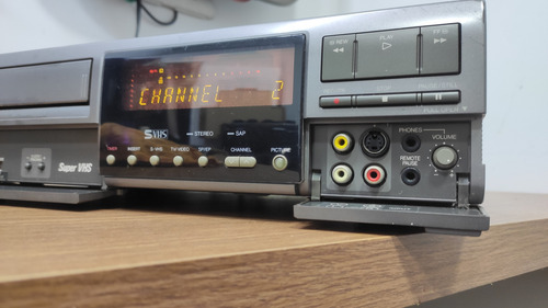 Vídeo Cassete Jvc Super Vhs Hr-s4700u C/controle (Usado)