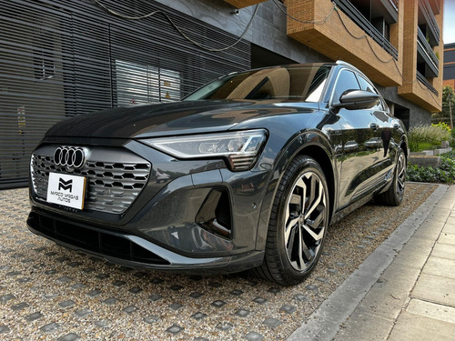 Audi Q8 Etron Sportback 50 Quattro Prestige