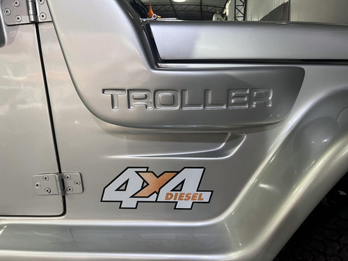 Troller T4 4x4 3.0 Turbo Diesel 2006 - Capota Rigida