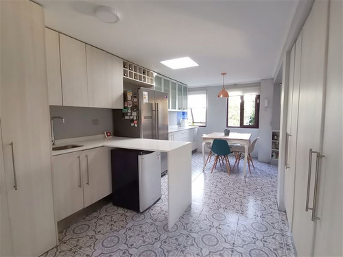 Imagen 14 de 24 de En Venta Casa Las Condes: Los Dominicos