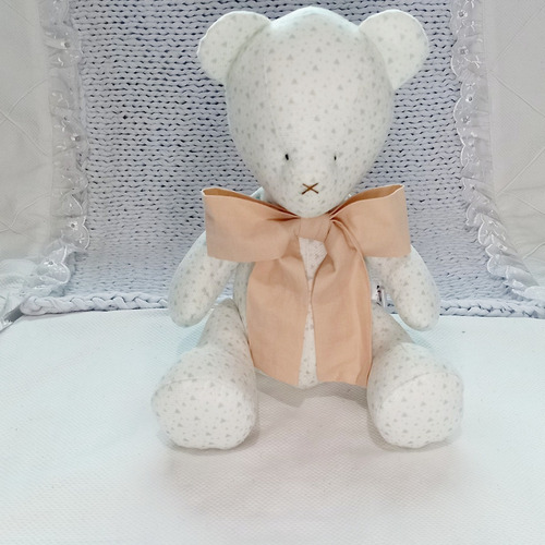 Imagem 7 de 10 de Urso Ursinho De Pelúcia Veludo Triângulos Menta 30cm