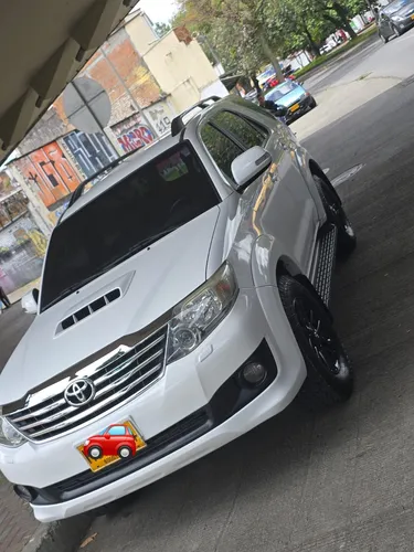 Toyota Fortuner 3.0 Srv