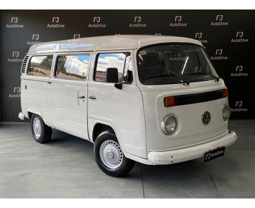 Volkswagen Kombi 1.6 MI STD 8V GASOLINA 3P MANUAL
