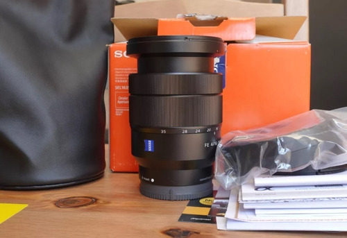 Lente Sony Fe 16-35mm F4 Za Oss Carl Zeiss Sel1635z Angular (Usado)