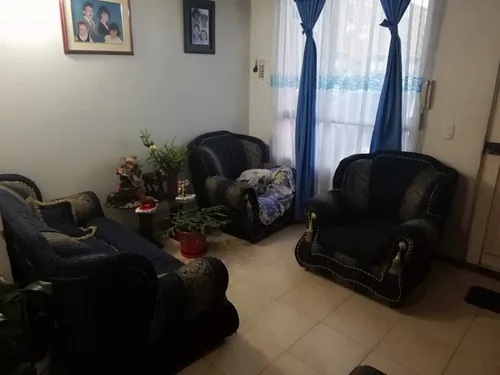 Vendo Casa De Tres Pisos