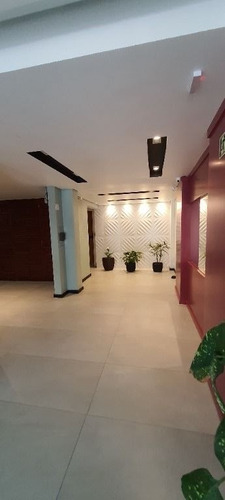 Imagem 20 de 28 de Apartamento De 1 Dormitório Reformado À Venda No Bairro Centro Histórico - Porto Alegre/rs - Ap2823