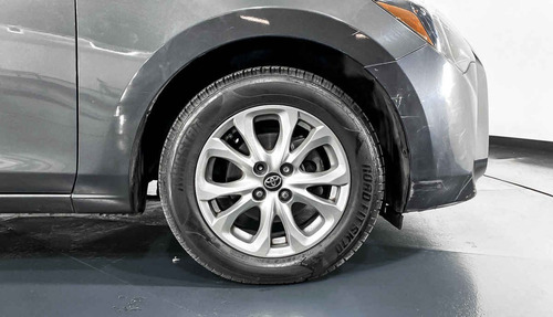 Imagen 12 de 15 de 45387 - Toyota Yaris 2016 Con Garantía Mt