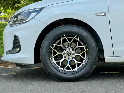 Chevrolet Onix 1.0T Premier Sedan At