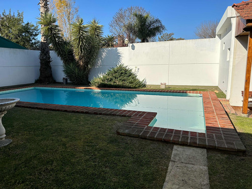 Vendo Casa Villa Elisa Picina 423y 6 Bis.no Inmobiliaria!