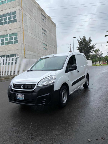 Imagen 1 de 11 de Peugeot Partner 2017 1.6 Hdi Maxi Mt