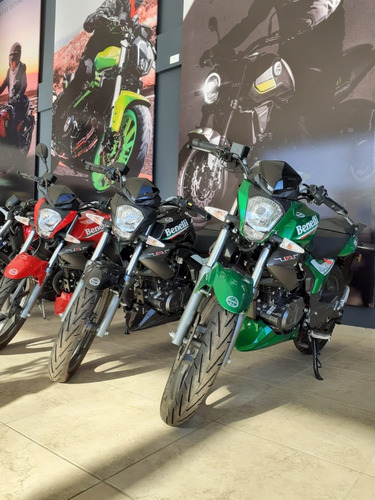 Imagen 3 de 15 de Benelli Tnt 15