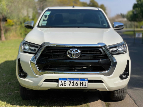 Imagen 6 de 15 de Toyota Hilux 2021 2.8 Cd Srv 177cv 4x4 At