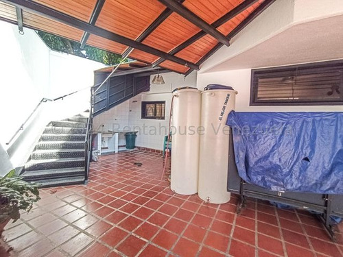 Jg Cod Flex 25-20890 Se Vende Bella Actualizada Y Espaciosa Casa De 400 Mts En San Bernardino Negociable