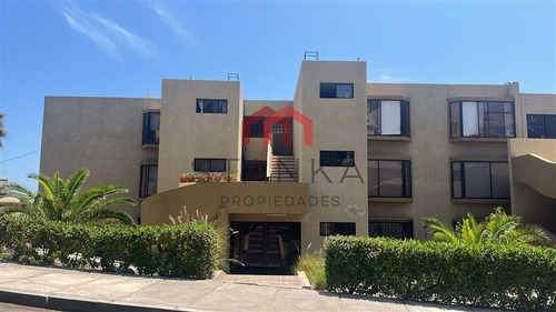 Departamento En Venta De 3 Dorm. En Antofagasta