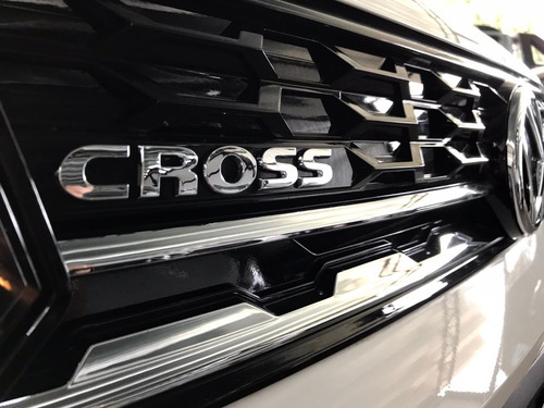 Imagem 6 de 13 de Saveiro Cross Cd