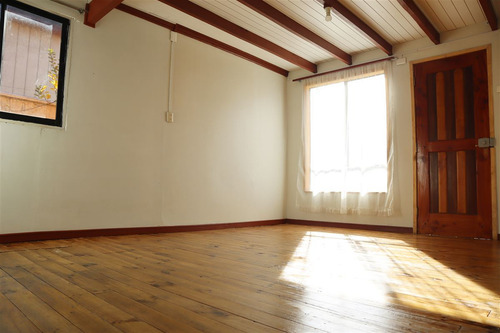 Casa En Venta De 3 Dorm. En Pucón