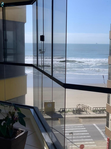 Magnífica Cobertura Mobiliada Com 03 Dormitórios Frente Mar Em Navegantes! - Ap03586 - 69243110