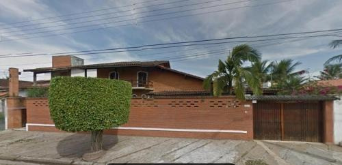 Casa Lado Praia Com Piscina Em Peruíbe - 5937