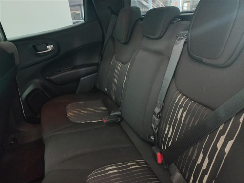 Imagem 6 de 9 de Toro 1.8 16v Evo Flex Endurance Manual