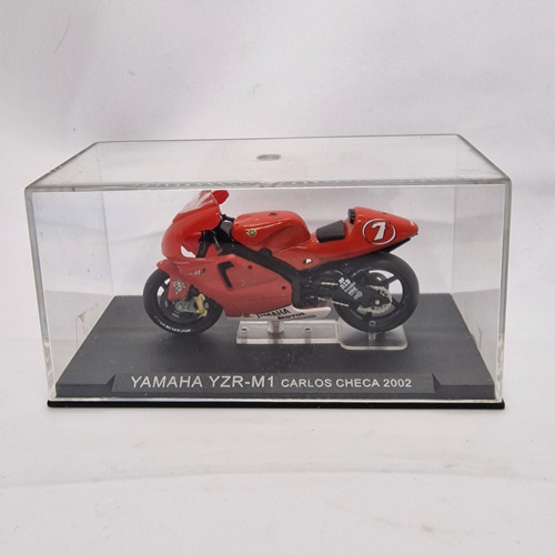 Moto Yamaha Yzr-m1 Carlos Checa 2002 Escala 1:32