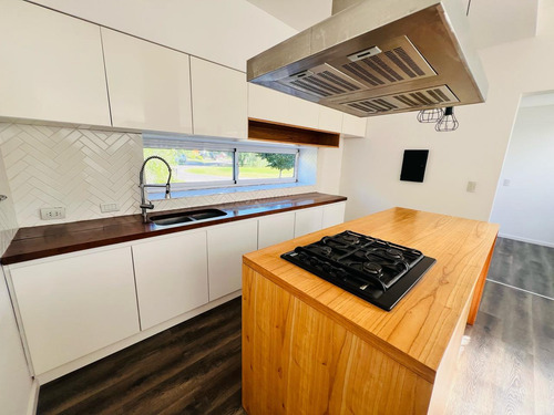 Casa Planta Baja 2 Habitaciones - Alvear De Benavidez Venta