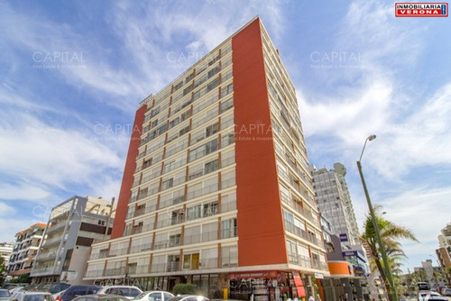 Apartamento En Venta De Un Dormitorio En Punta Del Este
