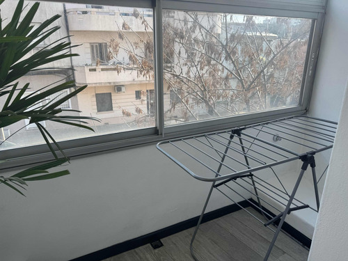 Alquiler Apto Pocitos 2 Dorm Simón Bolívar Rivera 1 Esc Fte