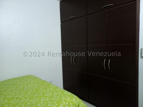 Apartamento En Venta Guarenas La Vaquera Fn