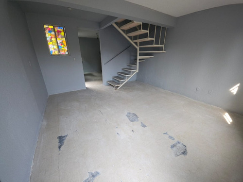 Venta De Casa En Cuatro Vientos San Jeronimo En Ixtapaluca 3 Recamaras En Privada Con Cfe /fovissste / Cfe Agenda Visita