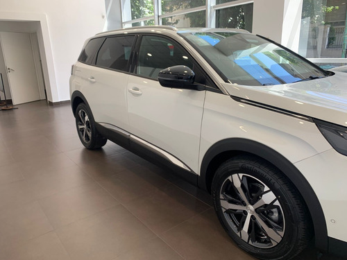 Imagen 2 de 15 de Peugeot 5008 Allure Plus 2.0 Hdi