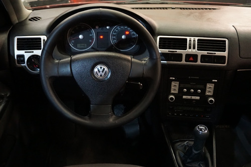 Imagen 14 de 15 de Volkswagen Bora 2.0 2008