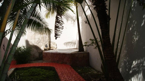 Imagen 12 de 15 de Casa En Venta Excelente Ubicación Bosque Real, Playa Del Carmen P3111