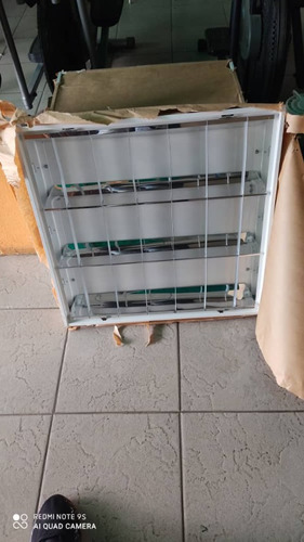 Imagen 4 de 5 de Lámparas De Techo De Neón 4 Tubos