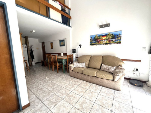 Venta Ph 2 Ambientes En Villa Pueyrredon Con Patio