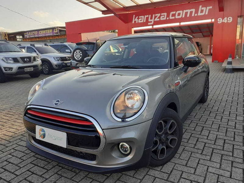 Mini Cooper 1.6 16v 2p