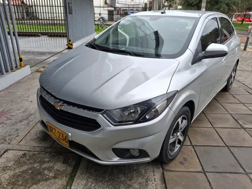 Chevrolet Onix 1.4 Ltz 5 p