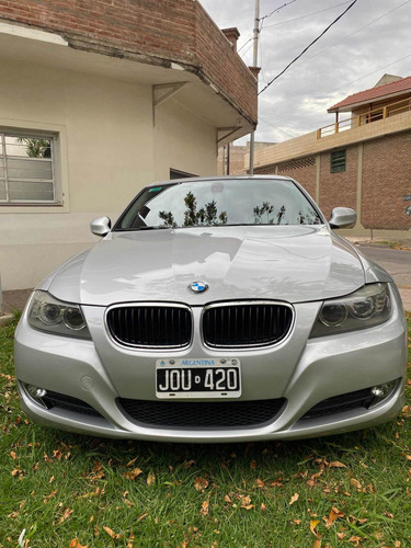Bmw Serie 3 2.0 320i Sedan Executive 2011