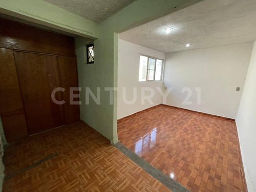 Casa En Venta, Colonia San Miguel Xico, Valle De Chalco.