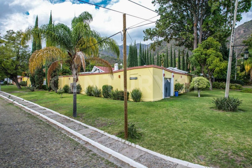 Casa En Venta En La Floresta, Ajijic