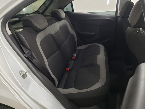 Chevrolet Onix Onix 1.0 LT SPE/4