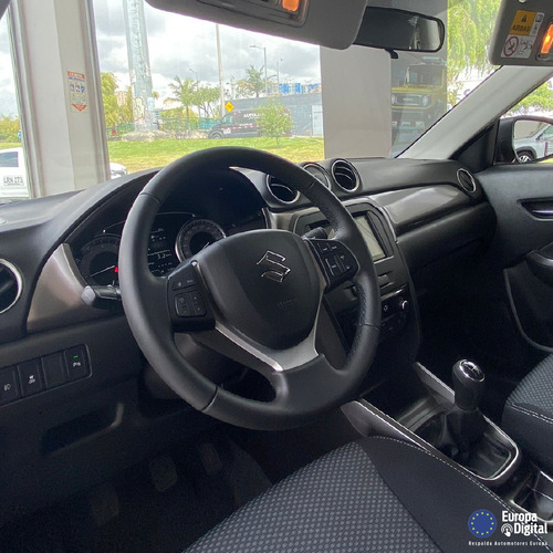 Imagen 20 de 24 de Suzuki Vitara Live 4x2 Mecánica