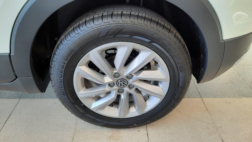 Imagen 6 de 18 de Volkswagen T-cross 1.0t At Md