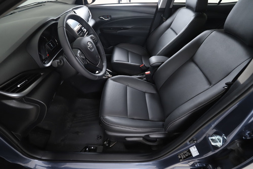 Imagen 25 de 25 de Toyota Yaris 1.5 Xls Pack Cvt Sedan 4p 0km 2023