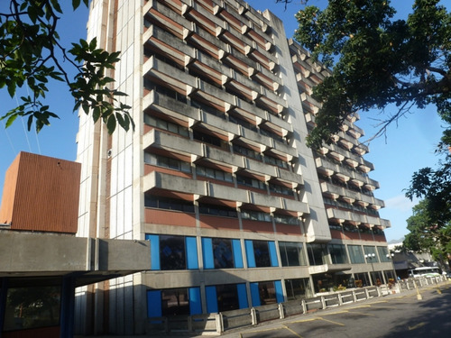 Oficina Elegantemente Amoblada En Venta - Av. Bolivar Norte