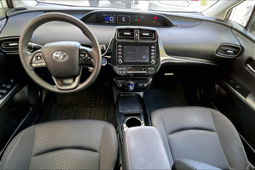 Toyota Prius 1.8 Base Cvt