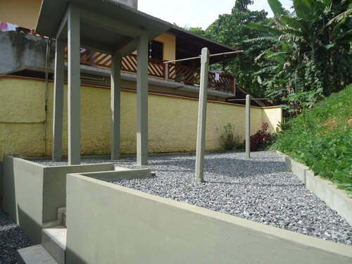 Imagem 3 de 15 de Casa A Venda No Bairro Iririú Em Joinville - Sc. - 1031-1
